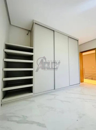 Casa com 3 Quartos à Venda, 149 m² em Ibituruna - Montes Claros