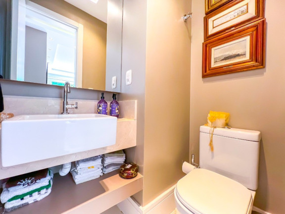 Imagem Apartamento com 3 Quartos à Venda, 170 m² em Petrópolis - Porto Alegre