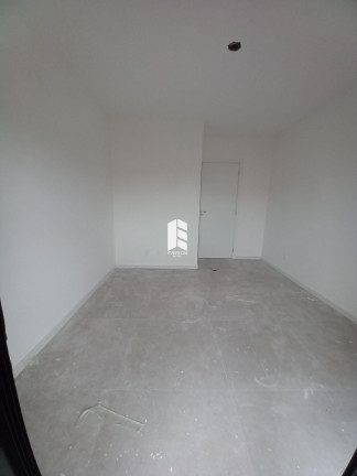 Imagem Apartamento com 2 Quartos à Venda, 80 m² em Duque De Caxias - Santa Maria