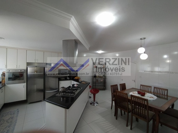 Imagem Casa com 4 Quartos à Venda, 451 m² em Vila Galvão - Guarulhos Imagem Casa com 4 Quartos à Venda, 451 m² em Vila Galvão - Guarulhos