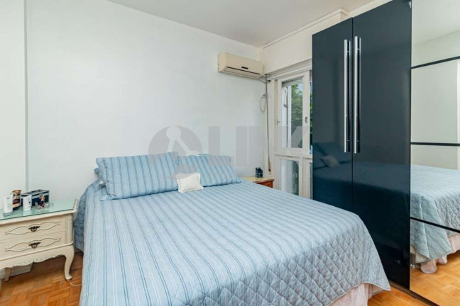Imagem Apartamento com 2 Quartos à Venda, 72 m² em Menino Deus - Porto Alegre
