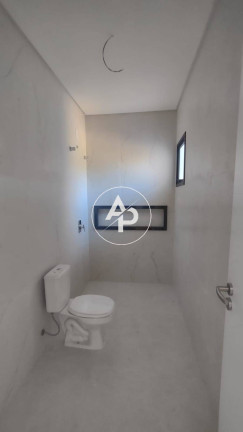 Imagem Sobrado com 3 Quartos à Venda, 138 m² em Orfãs - Ponta Grossa Imagem Sobrado com 3 Quartos à Venda, 138 m² em Orfãs - Ponta Grossa