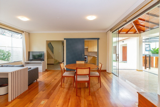 Imagem Casa com 3 Quartos à Venda, 220 m² em Moema - São Paulo