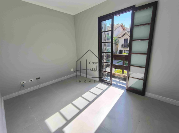 Imagem Casa de Condomínio com 3 Quartos à Venda, 125 m² em Chácara Pavoeiro - Cotia Imagem Casa de Condomínio com 3 Quartos à Venda, 125 m² em Chácara Pavoeiro - Cotia