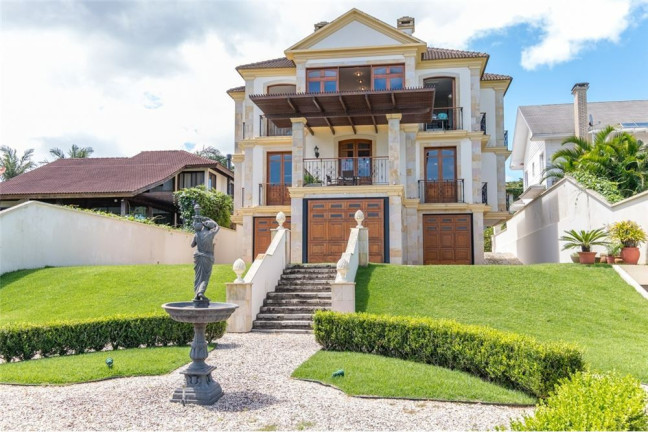 Imagem Casa com 3 Quartos à Venda, em Cacupé - Florianópolis Imagem Casa com 3 Quartos à Venda, em Cacupé - Florianópolis