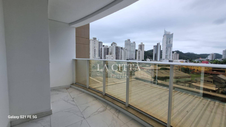 Imagem Apartamento com 2 Quartos à Venda, 91 m² em Fazenda - Itajaí Imagem Apartamento com 2 Quartos à Venda, 91 m² em Fazenda - Itajaí
