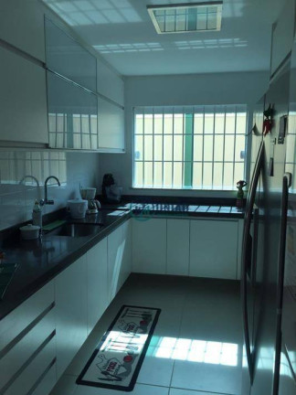 Imagem Casa com 3 Quartos à Venda, 125 m² em Itaipu - Niterói