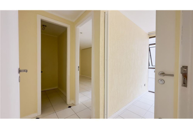 Imagem Sala Comercial à Venda,  em Moinhos De Vento - Porto Alegre