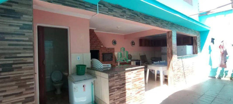 Imagem Casa com 4 Quartos à Venda, 250 m² em Santa Terezinha - Itanhaém Imagem Casa com 4 Quartos à Venda, 250 m² em Santa Terezinha - Itanhaém