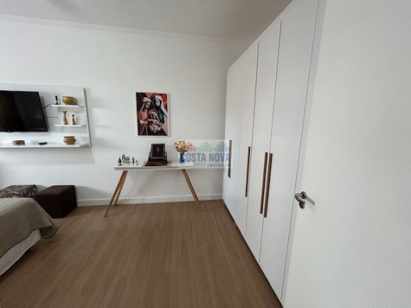 Imagem Apartamento com 3 Quartos à Venda, 147 m² Imagem Apartamento com 3 Quartos à Venda, 147 m²
