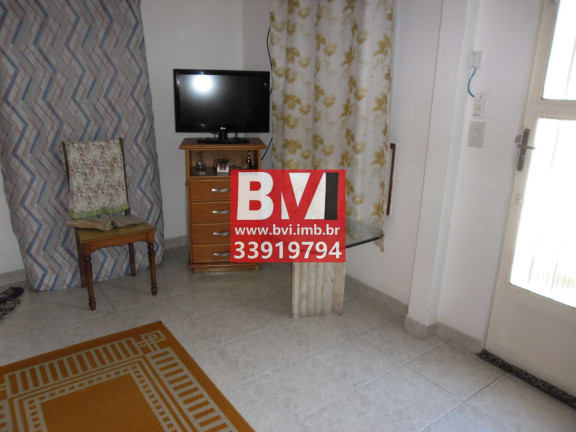 Imagem Casa com 2 Quartos à Venda, 51 m² em Vila Kosmos - Rio De Janeiro Imagem Casa com 2 Quartos à Venda, 51 m² em Vila Kosmos - Rio De Janeiro