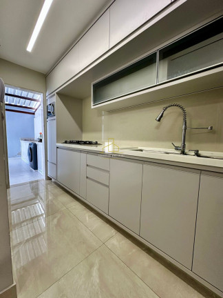 Imagem Imóvel com 2 Quartos à Venda, 97 m² em Colina De Laranjeiras - Serra