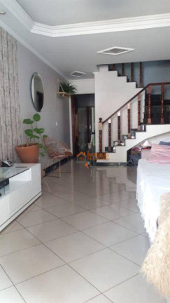 Imagem Casa com 4 Quartos à Venda, 192 m² em Vila Rosália - Guarulhos Imagem Casa com 4 Quartos à Venda, 192 m² em Vila Rosália - Guarulhos
