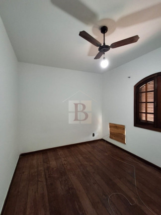 Imagem Casa com 4 Quartos à Venda, 125 m² em Piratininga - Niterói Imagem Casa com 4 Quartos à Venda, 125 m² em Piratininga - Niterói