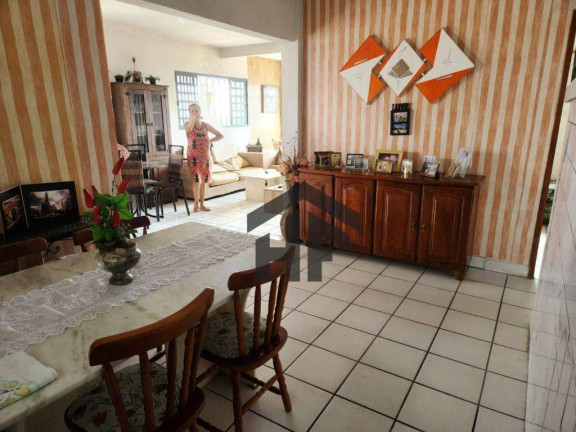 Imagem Casa com 5 Quartos à Venda ou Locação, 252 m² em Ibura - Recife