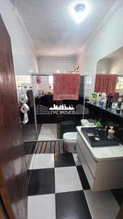 Imagem Casa com 1 Quarto à Venda, 340 m² em Jardim São João (são Rafael) - São Paulo