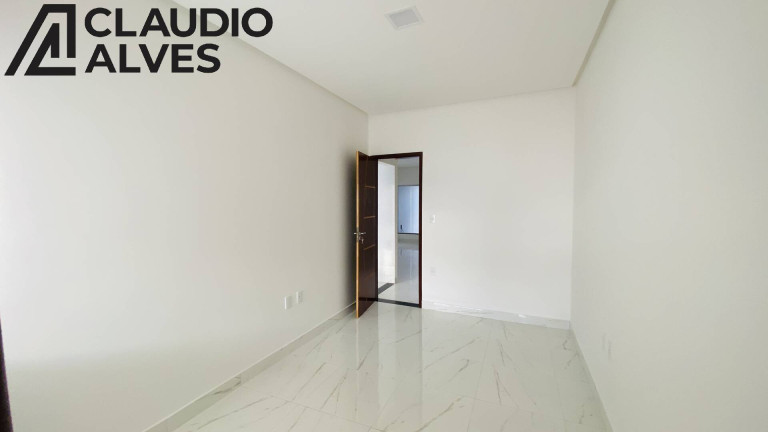 Imagem Casa com 2 Quartos à Venda, 102 m² em Conceição - Feira De Santana