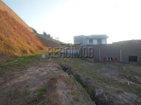Imagem Terreno à Venda, 796 m² em Jardim Europa - Bragança Paulista Imagem Terreno à Venda, 796 m² em Jardim Europa - Bragança Paulista