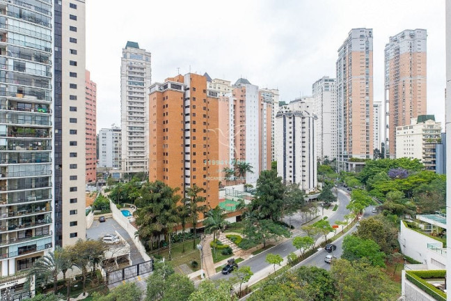 Imagem Apartamento com 4 Quartos à Venda, 335 m² em Moema - São Paulo Imagem Apartamento com 4 Quartos à Venda, 335 m² em Moema - São Paulo