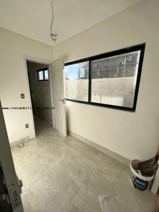 Imagem Casa com 3 Quartos à Venda, 220 m² em Muçumagro - João Pessoa Imagem Casa com 3 Quartos à Venda, 220 m² em Muçumagro - João Pessoa