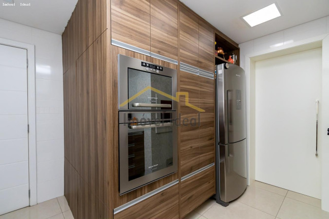 Imagem Apartamento com 3 Quartos à Venda, 167 m² em água Verde - Curitiba Imagem Apartamento com 3 Quartos à Venda, 167 m² em água Verde - Curitiba