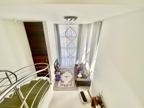 Imagem Casa com 3 Quartos à Venda, 341 m² em Pedra Branca - Palhoça Imagem Casa com 3 Quartos à Venda, 341 m² em Pedra Branca - Palhoça