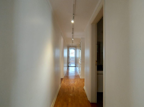 Imagem Apartamento com 3 Quartos à Venda, 226 m² em Itaim Bibi - São Paulo