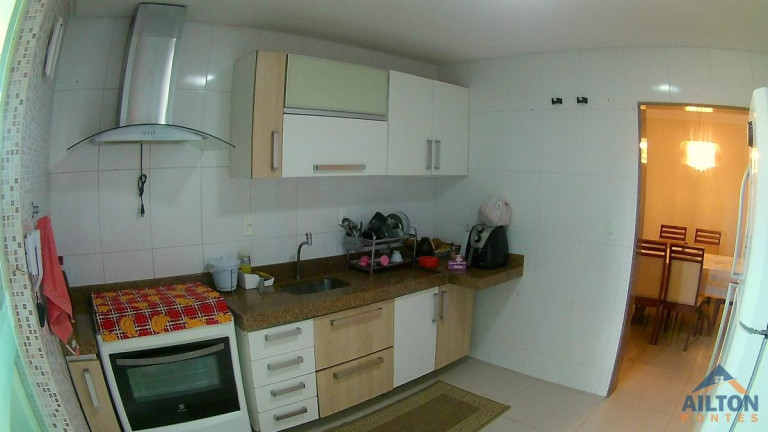 Imagem Casa com 4 Quartos para Alugar, 180 m² em Perocão - Guarapari Imagem Casa com 4 Quartos para Alugar, 180 m² em Perocão - Guarapari