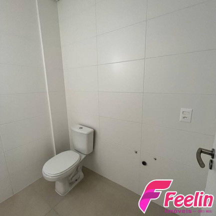 Imagem Apartamento com 1 Quarto à Venda, 48 m² em Estreito - Florianópolis