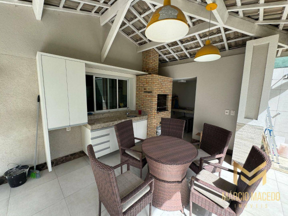 Imagem Casa com 4 Quartos à Venda, 400 m² em De Lourdes - Fortaleza Imagem Casa com 4 Quartos à Venda, 400 m² em De Lourdes - Fortaleza