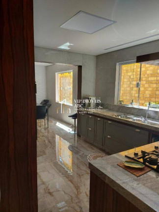 Imagem Sobrado com 3 Quartos à Venda, 221 m² em Jardim Vila Rica - Santo André