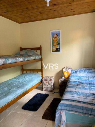 Imagem Casa com 7 Quartos à Venda, 270 m² em Albuquerque - Teresópolis Imagem Casa com 7 Quartos à Venda, 270 m² em Albuquerque - Teresópolis