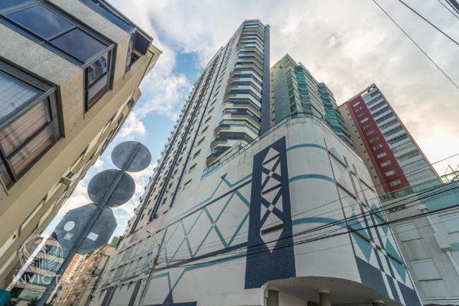 Imagem Apartamento com 3 Quartos à Venda, 141 m² em Centro - Balneário Camboriú Imagem Apartamento com 3 Quartos à Venda, 141 m² em Centro - Balneário Camboriú