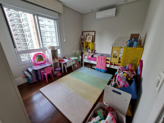 Imagem Apartamento com 3 Quartos à Venda, 160 m² em Vila Mariana - São Paulo