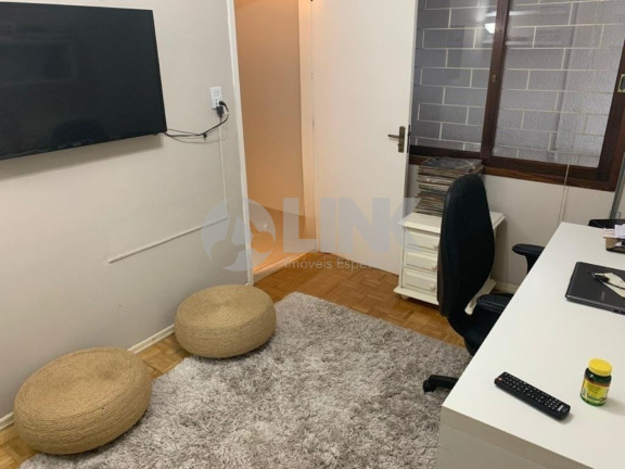 Imagem Casa com 3 Quartos à Venda, 231 m² em Jardim Itu - Porto Alegre Imagem Casa com 3 Quartos à Venda, 231 m² em Jardim Itu - Porto Alegre