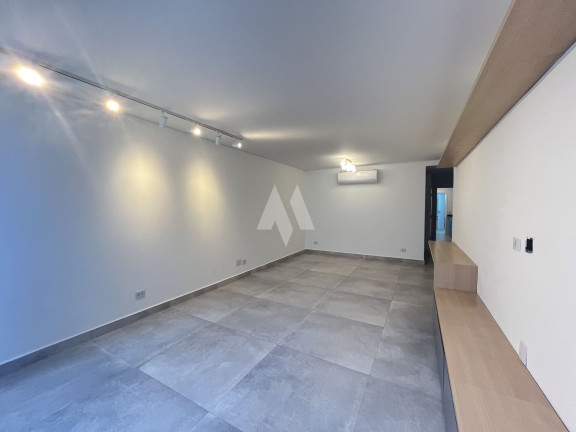 Imagem Apartamento com 3 Quartos à Venda, 127 m² em Gonzaga - Santos