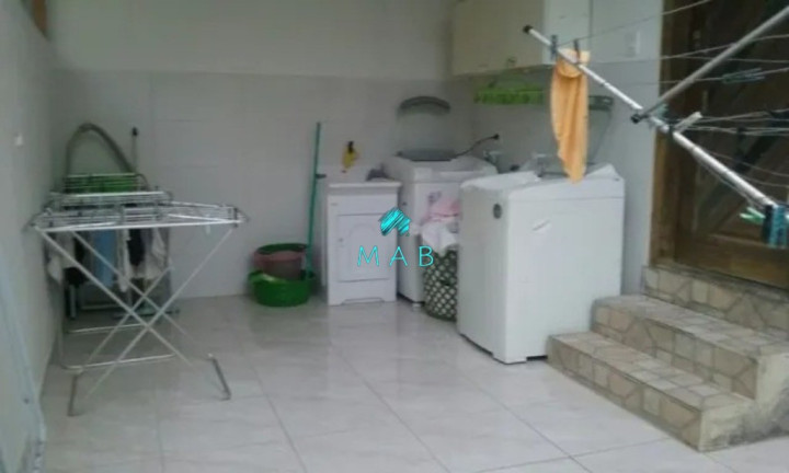Imagem Sobrado com 3 Quartos à Venda, 320 m² em Ingleses Do Rio Vermelho - Florianópolis Imagem Sobrado com 3 Quartos à Venda, 320 m² em Ingleses Do Rio Vermelho - Florianópolis