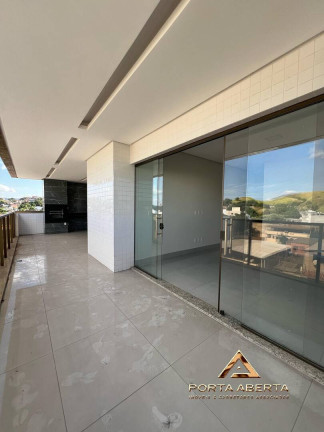 Imagem Cobertura com 3 Quartos à Venda, 180 m² em Veneza - Ipatinga