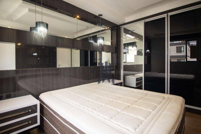 Imagem Apartamento com 2 Quartos à Venda ou Locação, 68 m² em Centro - Curitiba Imagem Apartamento com 2 Quartos à Venda ou Locação, 68 m² em Centro - Curitiba