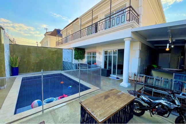 Imagem Casa de Condomínio com 4 Quartos à Venda, 224 m² em Recreio Dos Bandeirantes - Rio De Janeiro