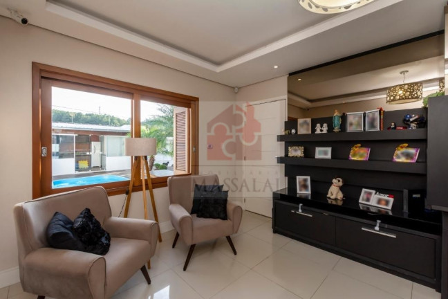 Imagem Casa com 3 Quartos à Venda, 70 m² em Agronomia - Porto Alegre