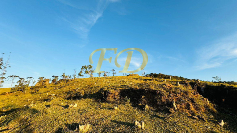 Imagem Terreno à Venda, 30 m² em Piracaia Imagem Terreno à Venda, 30 m² em Piracaia
