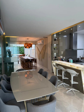 Imagem Apartamento com 3 Quartos à Venda, 145 m² em Centro - Balneário Camboriú