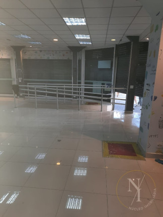 Imóvel com 5 Quartos para Alugar, 230 m² em Pinheiros - São Paulo