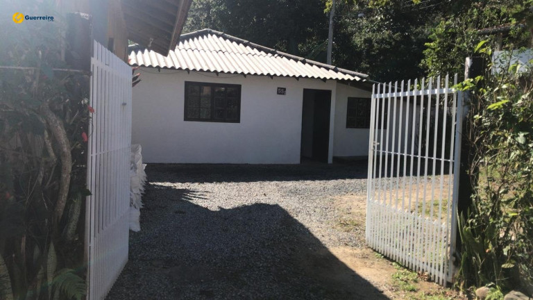Imagem Casa com 6 Quartos à Venda, 588 m² em Córrego Grande - Florianópolis