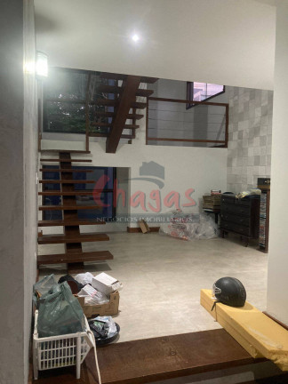 Imagem Sobrado com 3 Quartos à Venda, 150 m² em Indaiá - Caraguatatuba Imagem Sobrado com 3 Quartos à Venda, 150 m² em Indaiá - Caraguatatuba