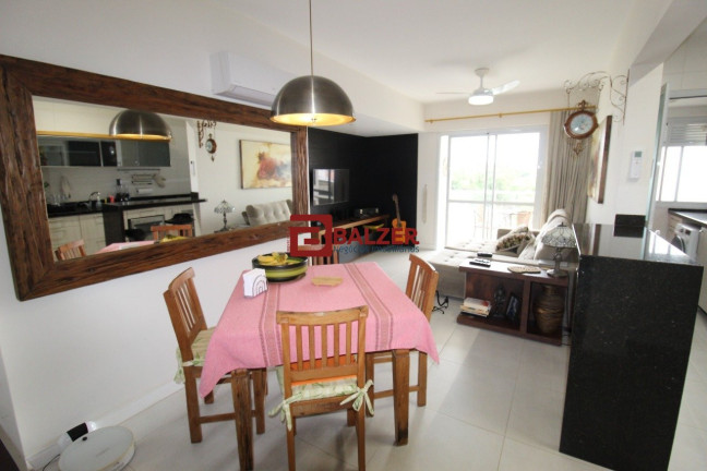 Imagem Apartamento com 2 Quartos à Venda, 92 m² em Itacorubi - Florianópolis Imagem Apartamento com 2 Quartos à Venda, 92 m² em Itacorubi - Florianópolis