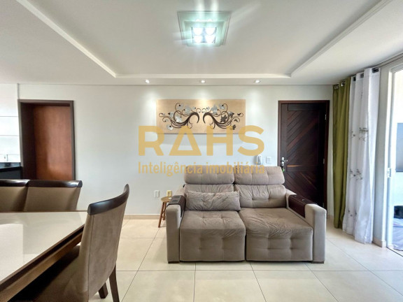 Apartamento com 2 Quartos à Venda, 61 m² em Saguaçu - Joinville