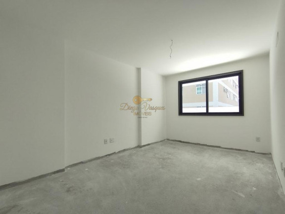 Imagem Apartamento com 3 Quartos à Venda, 134 m² em Agriões - Teresópolis