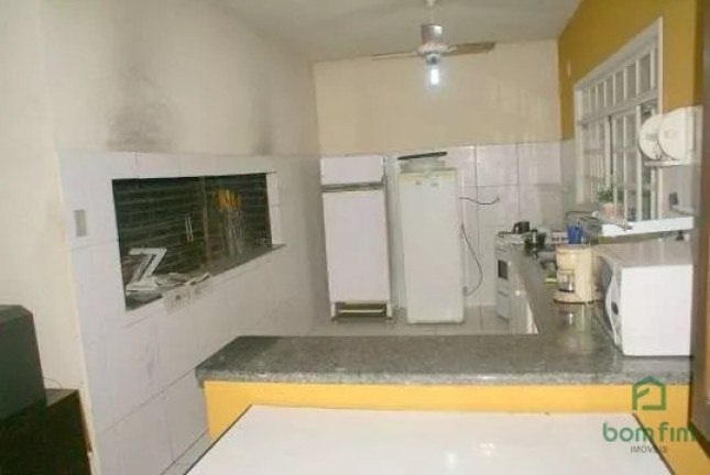 Imagem Casa com 2 Quartos à Venda, 80 m² em Tristeza - Porto Alegre Imagem Casa com 2 Quartos à Venda, 80 m² em Tristeza - Porto Alegre